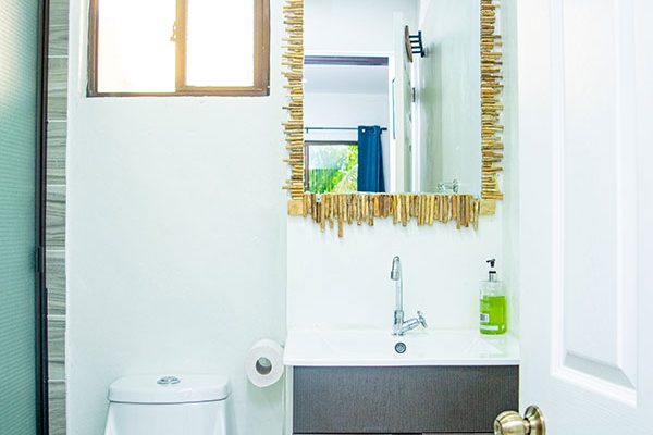 Baño-Olas-Permanentes-Buena-vista-El-Zonte--